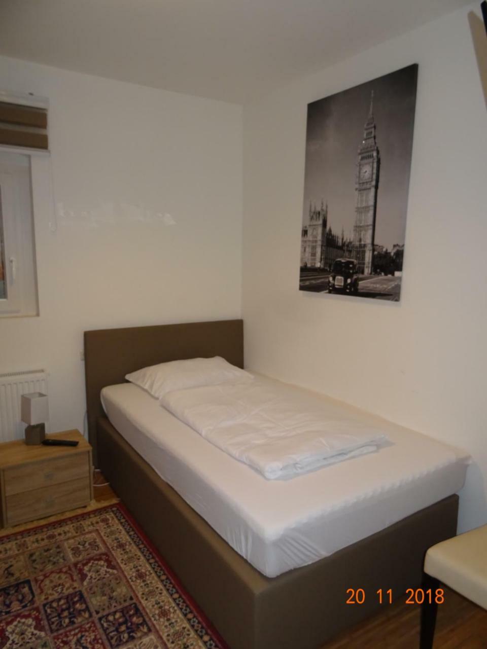 Hotel-Restaurant Zum Donaueck ماوتهاوزن المظهر الخارجي الصورة